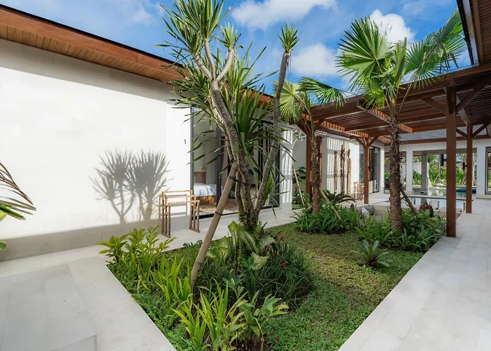 Tropical Prestige By Balisuperhost Villa